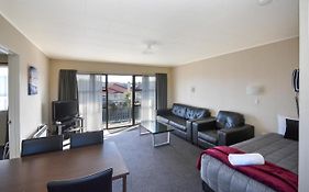 Adrian Motel Dunedin 4*